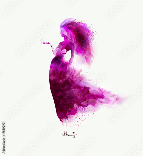 purpurowy-dekoracyjny-sklad-z-dziewczyna-na-bielu