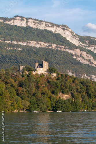 Chateau de Bourdeau, Lac du Bourget © Aurélien Antoine