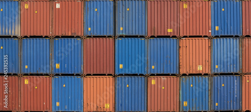 The containers © boygek