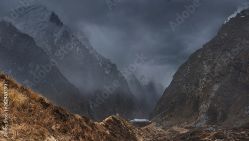 Mountain landscape, Nepal © Dmitry Pichugin