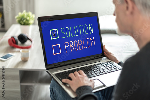 Solution concept on a laptop screen © thodonal