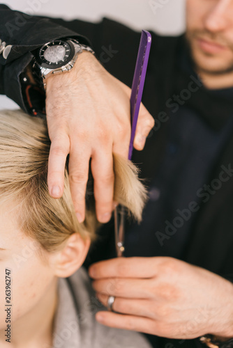 Naklejka Fryzjer Strona 3
